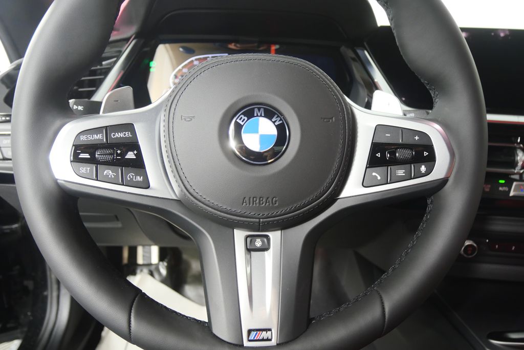 Thumbnail: 2026 BMW Z4 - 14