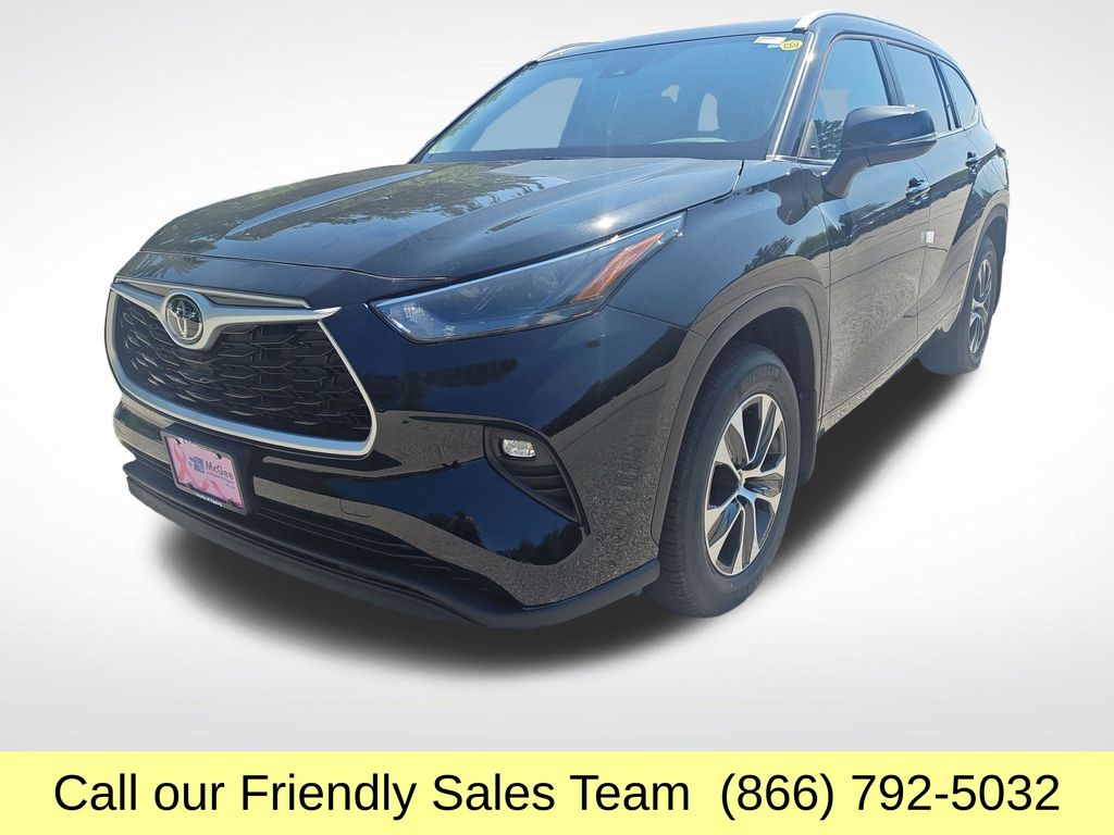 Midnight Black Metallic 2026 Toyota Highlander SUV / Crossover All-Wheel Drive 8-Speed Automatic