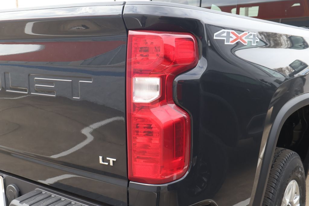 Thumbnail: 2026 Chevrolet Silverado 2500 - 6