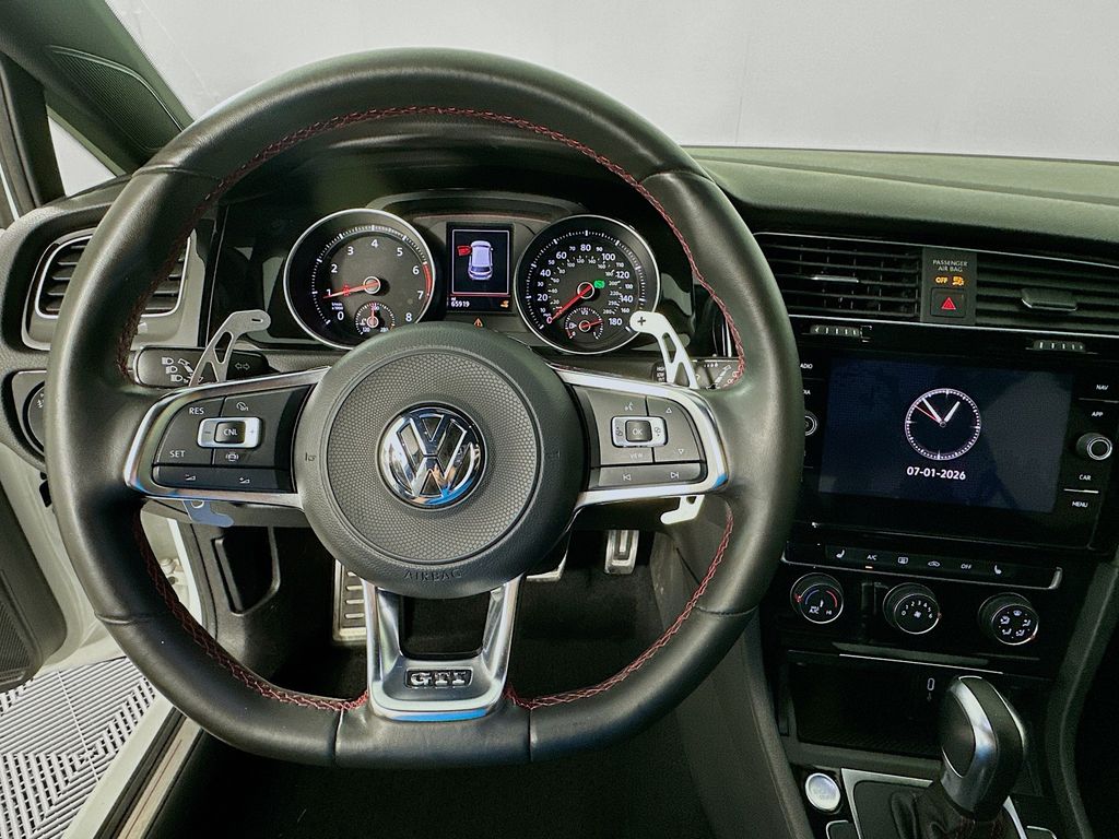 Thumbnail: 2021 Volkswagen Golf - 11
