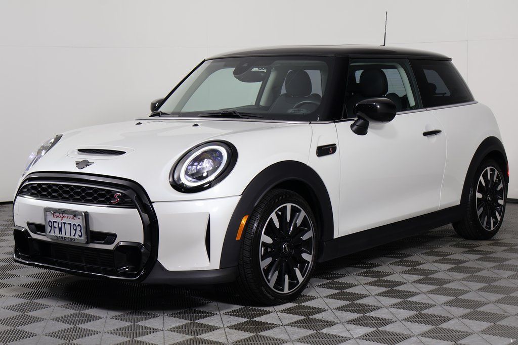 Thumbnail: 2024 MINI Cooper - 1