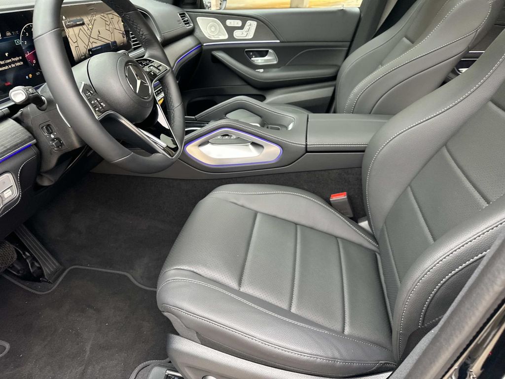 Thumbnail: 2026 Mercedes-Benz GLE - 15