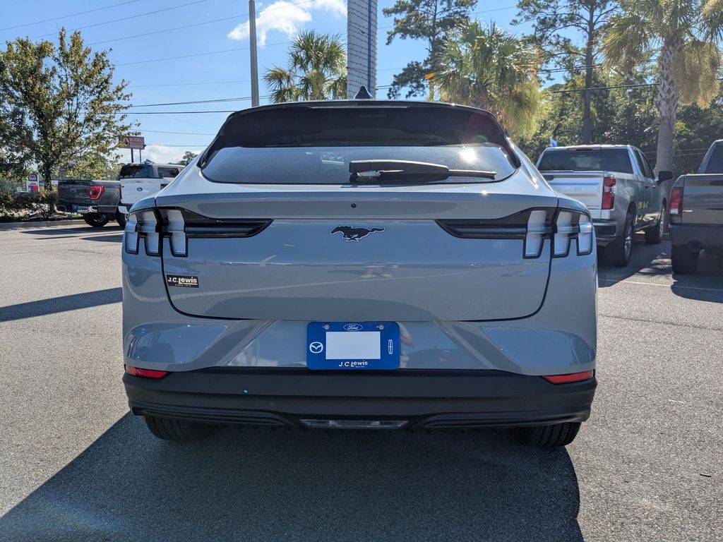 2025 Ford Mustang Mach-E Premium