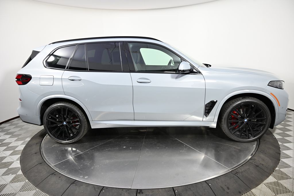 Thumbnail: 2026 BMW X5 - 6