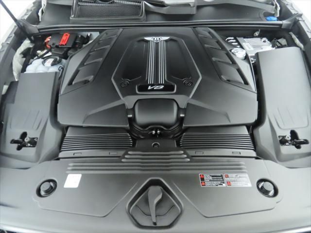 Thumbnail: 2025 Bentley Bentayga - 30