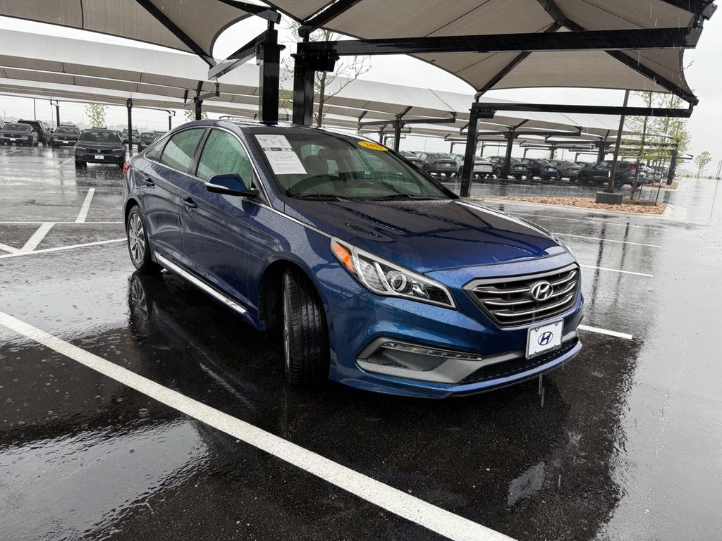 Thumbnail: 2015 Hyundai Sonata - 3