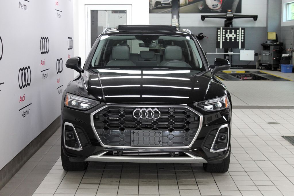 Thumbnail: 2022 Audi Q5 - 9
