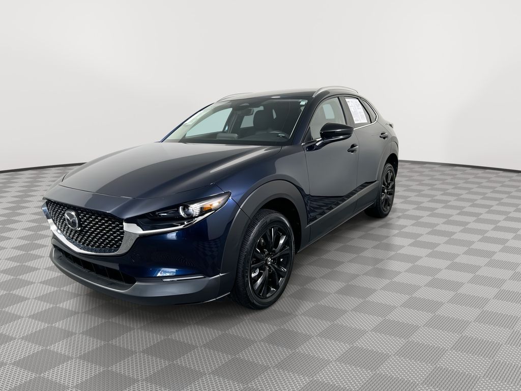 View vehicle photo 4