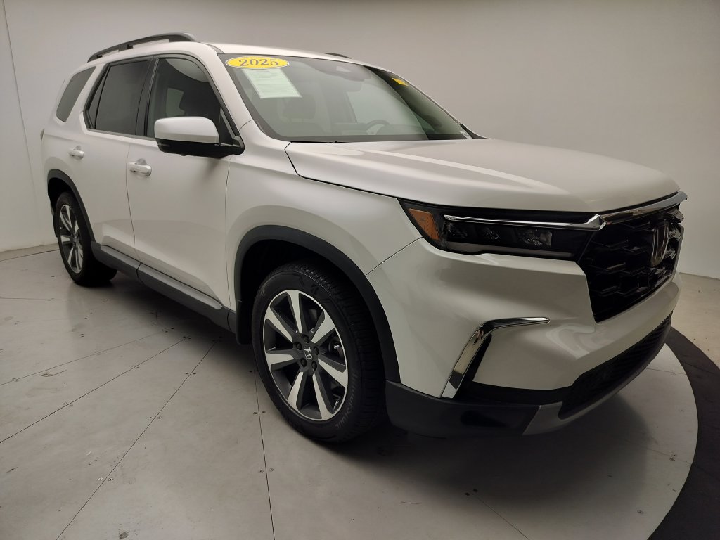 Thumbnail: 2025 Honda Pilot - 2