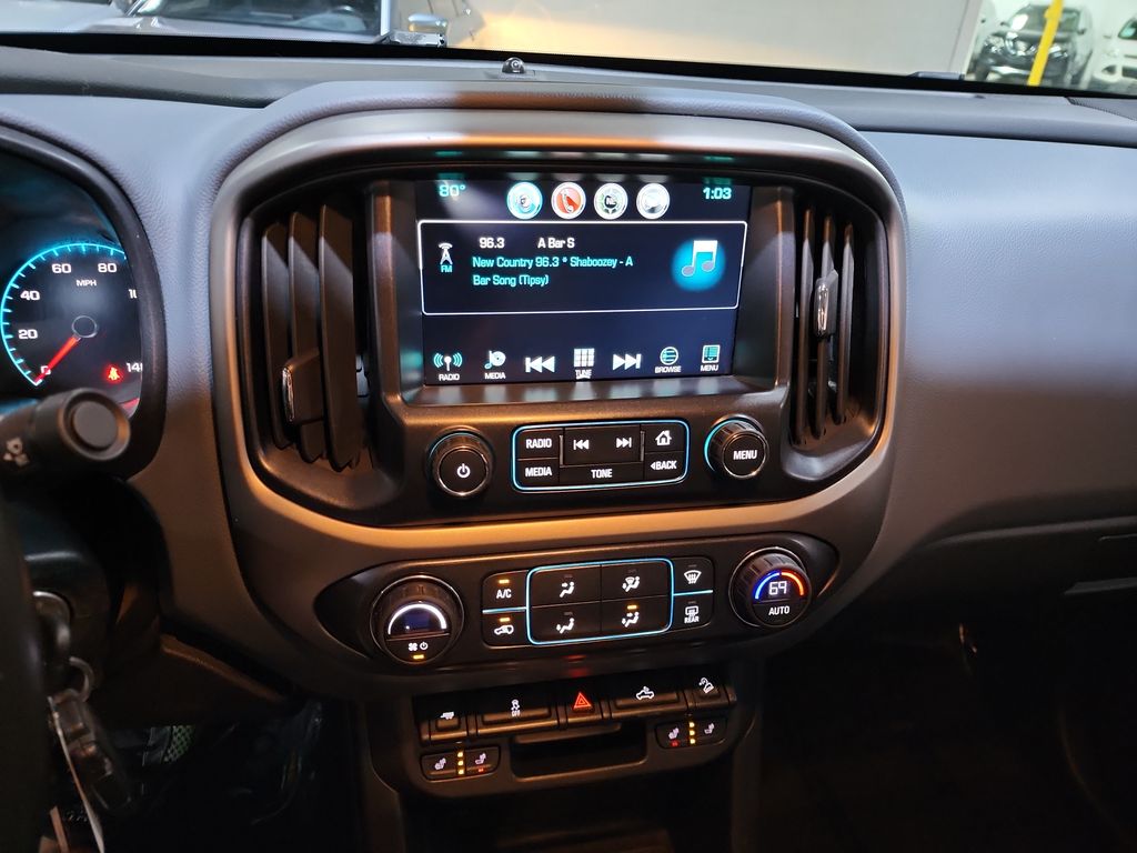 2016 Chevrolet Colorado Z71 photo