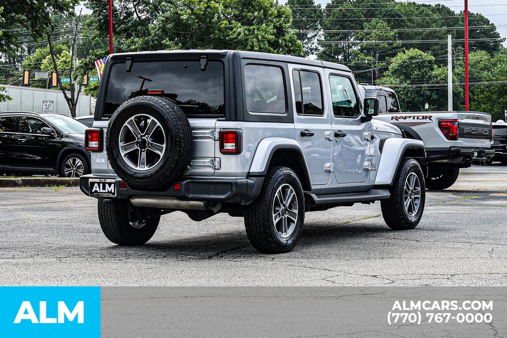 Used 2023 Silver Jeep Sahara image 6