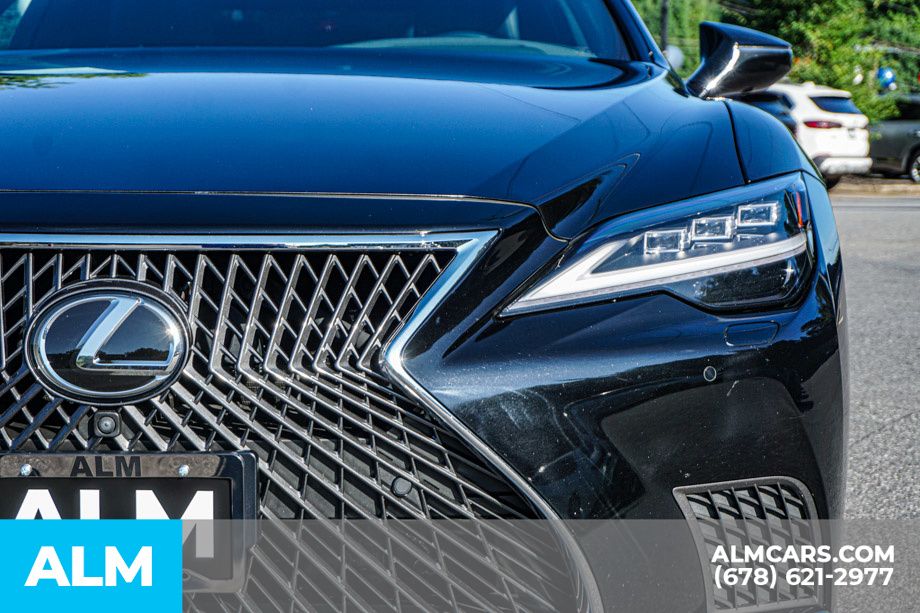 Used 2022 Black Lexus 500 Base image 12