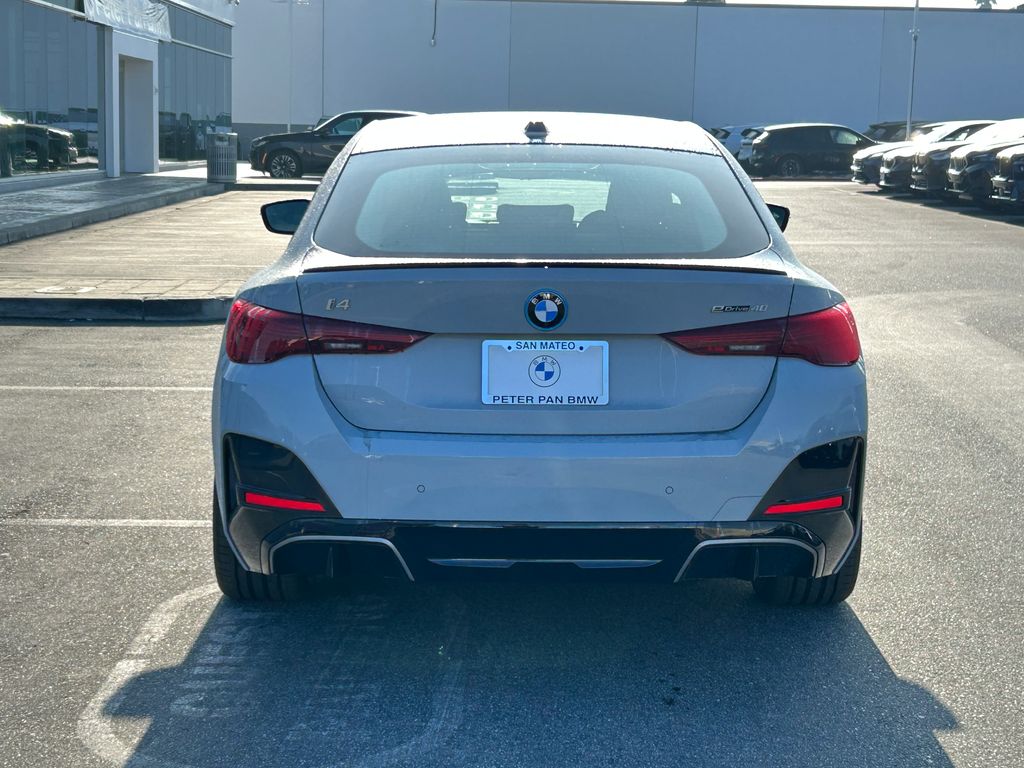 Thumbnail: 2025 BMW i4 - 4