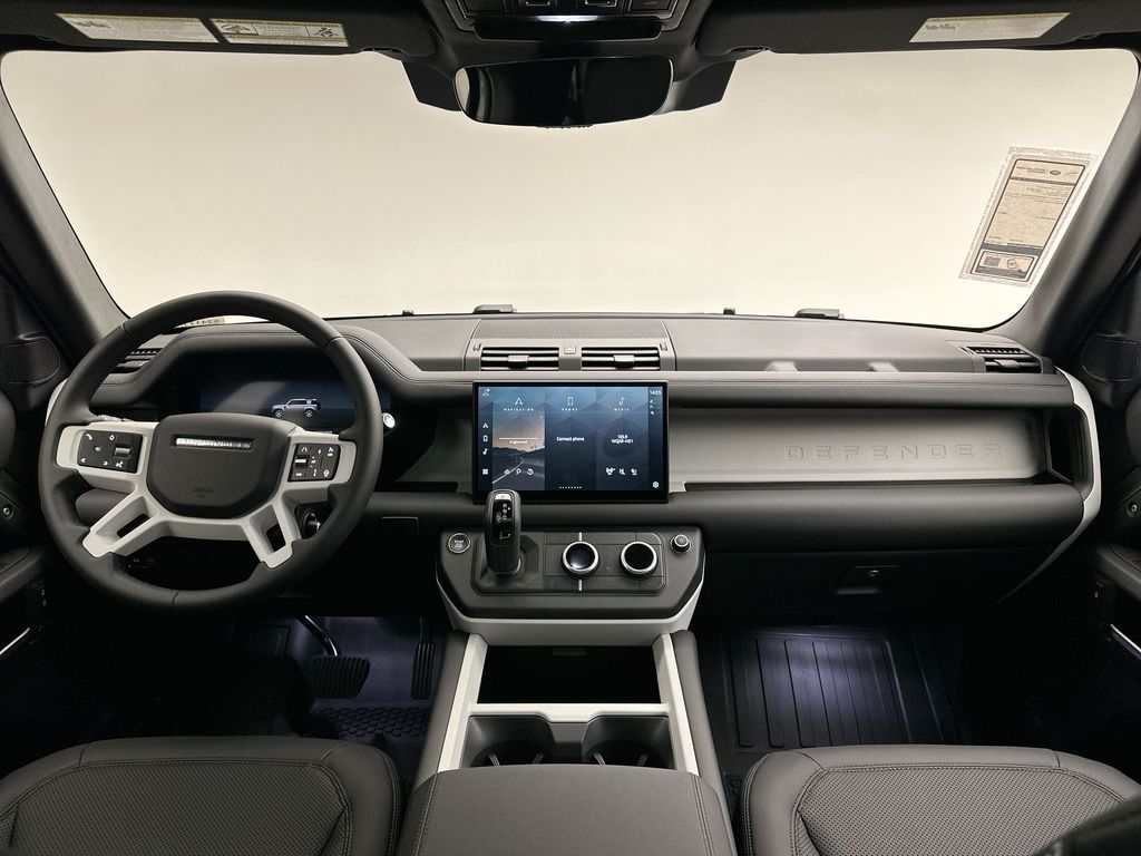 Thumbnail: 2025 Land Rover Defender - 7
