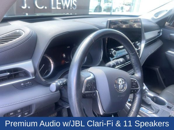 2020 Toyota Highlander Platinum