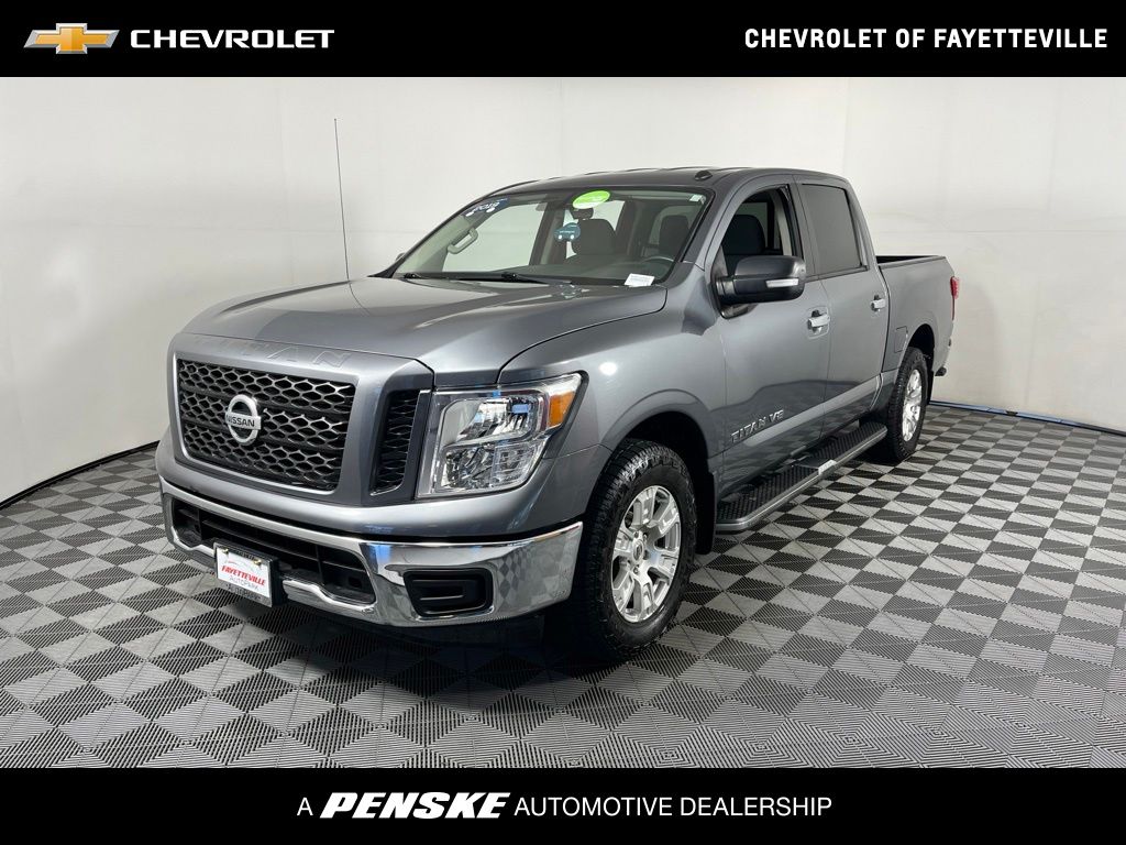  2019 Nissan Titan SV Crew Cab RWD   
