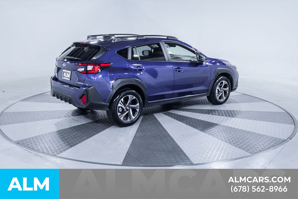 Used 2025 Blue Subaru Premium image 10