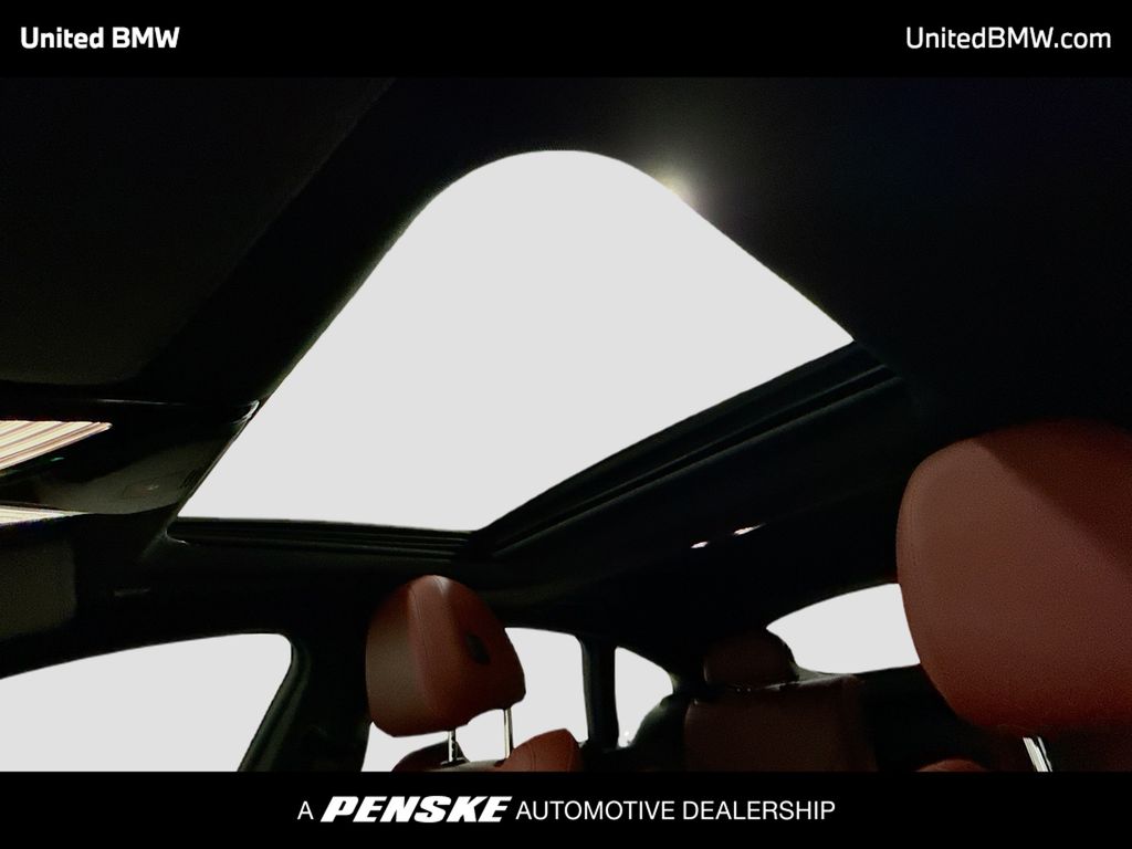 Thumbnail: 2023 BMW i4 - 12