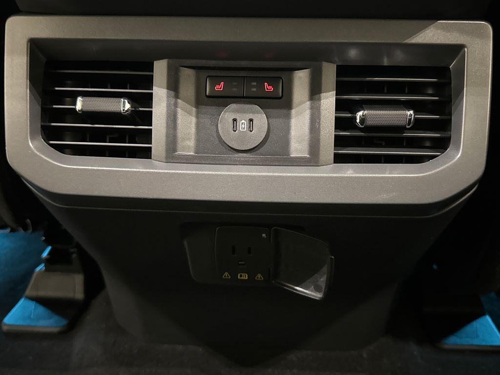 New 2026 Gray Ford Lariat image 27