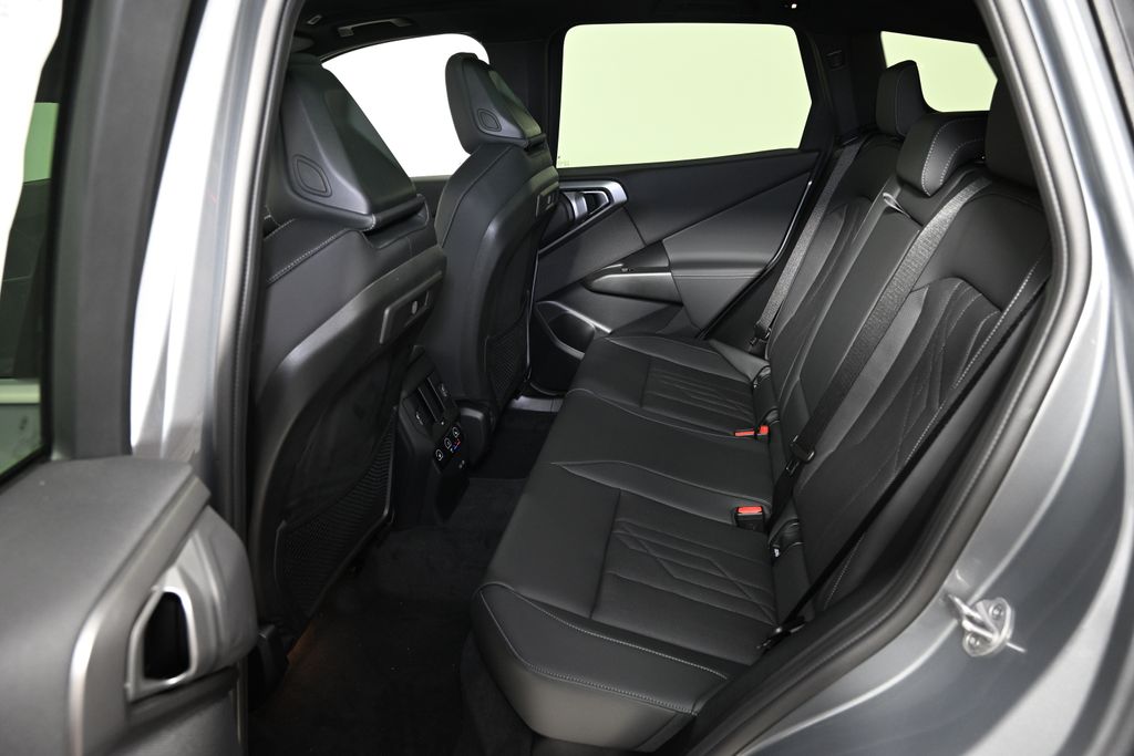 Thumbnail: 2026 BMW X3 - 24