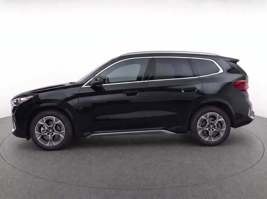 Thumbnail: 2025 BMW X1 - 2