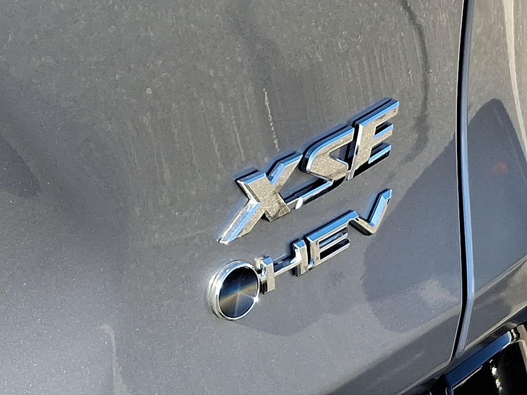 Thumbnail: 2025 Toyota RAV4 - 6