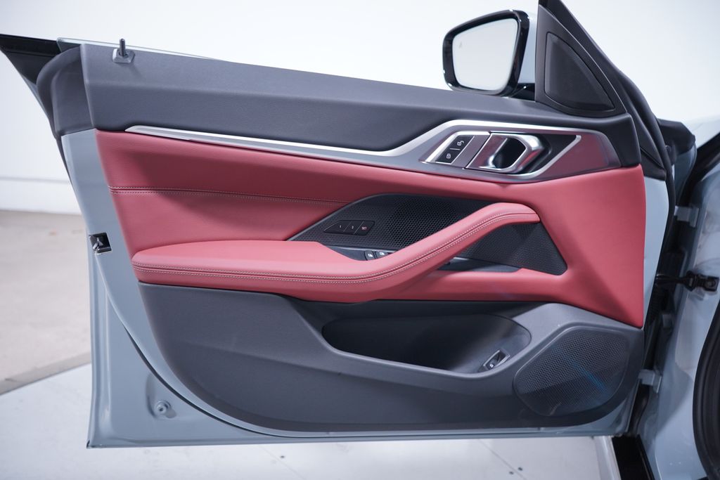 Thumbnail: 2026 BMW i4 - 20