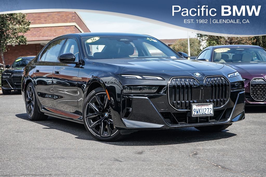 Black Sapphire Metallic 2026 BMW 7 Series Sedan All-Wheel Drive 8-Speed Automatic