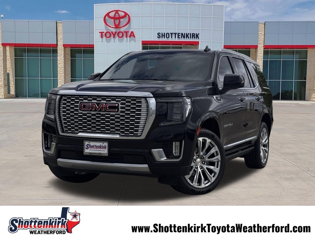 2021 GMC Yukon 4WD Denali's photo