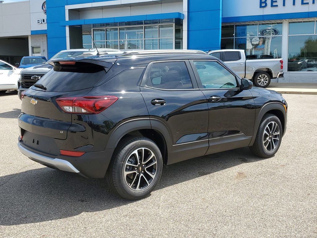 2025 Chevrolet TrailBlazer LT 4