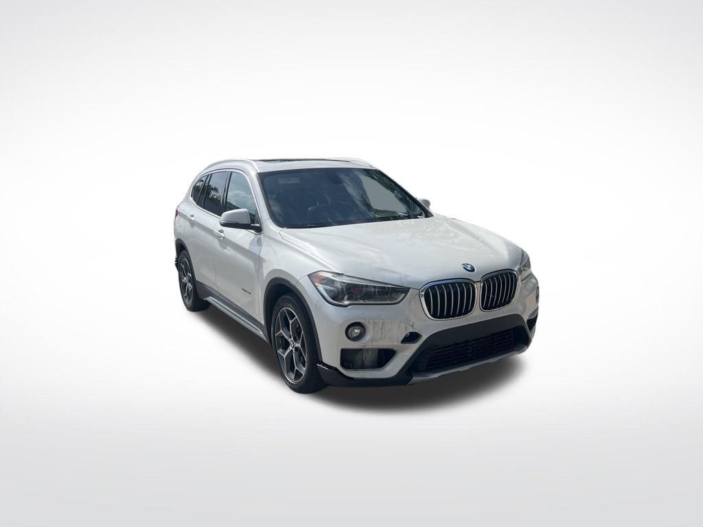 2016 BMW X1 xDrive28i's photo