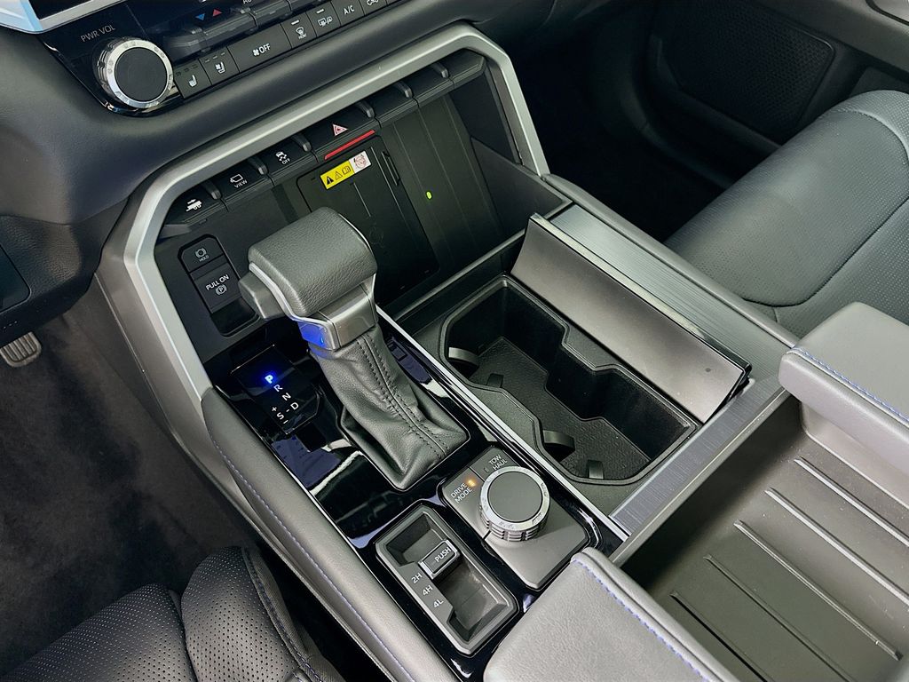2024 Toyota Tundra Platinum 16