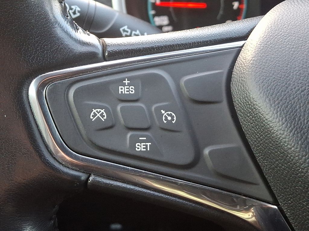 Thumbnail: 2020 Chevrolet Malibu - 19