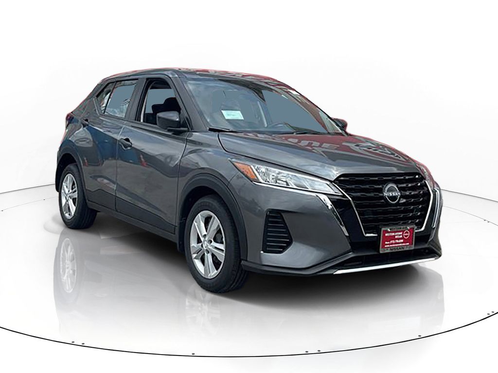 Gray (Gun Metallic) 2025 Nissan Kicks Play S FWD SUV / Crossover Front-Wheel Drive Continuously Variable Transmission