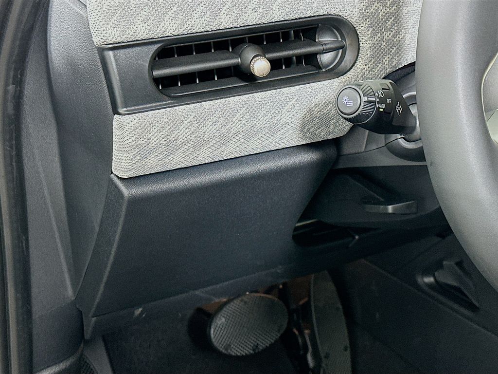 Thumbnail: 2025 MINI Cooper - 32