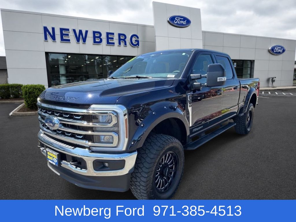 2025 Ford F-350SD Lariat