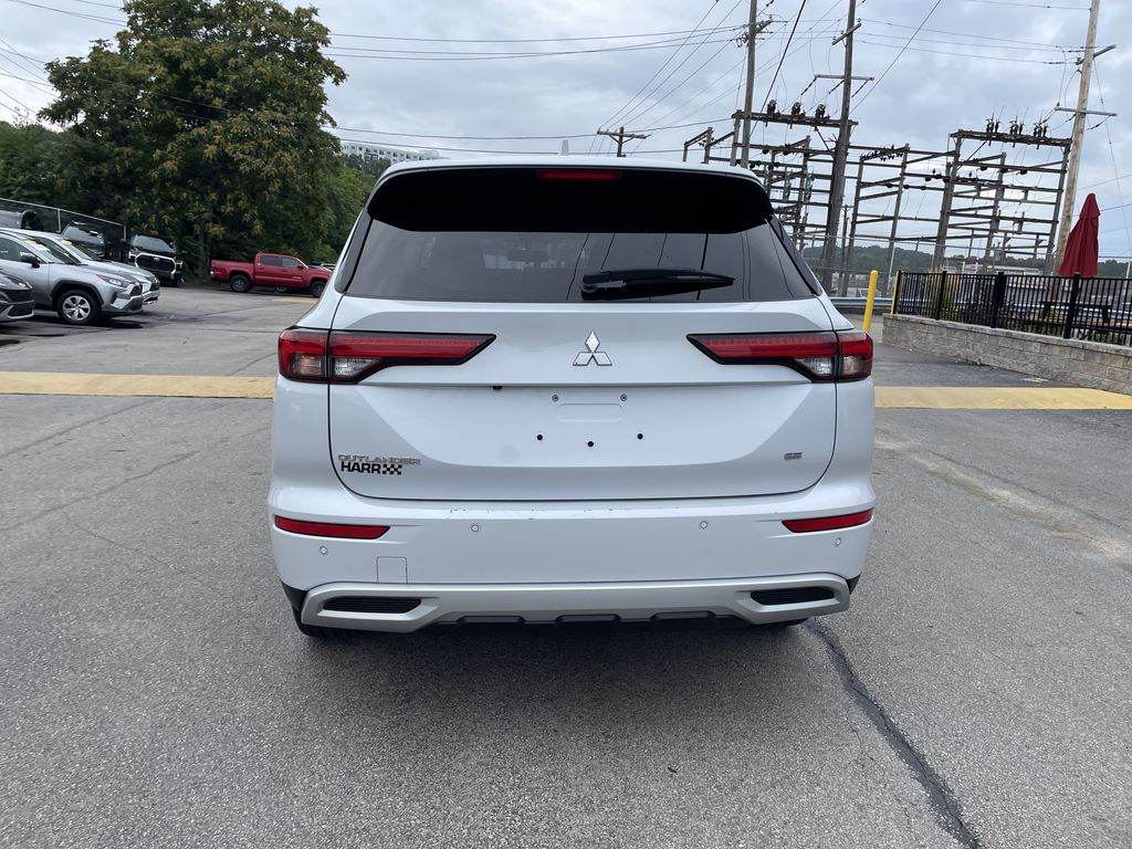 Used 2024 Mitsubishi Outlander SUV