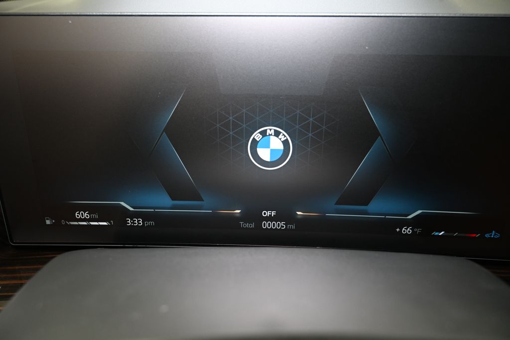 Thumbnail: 2026 BMW X5 - 26