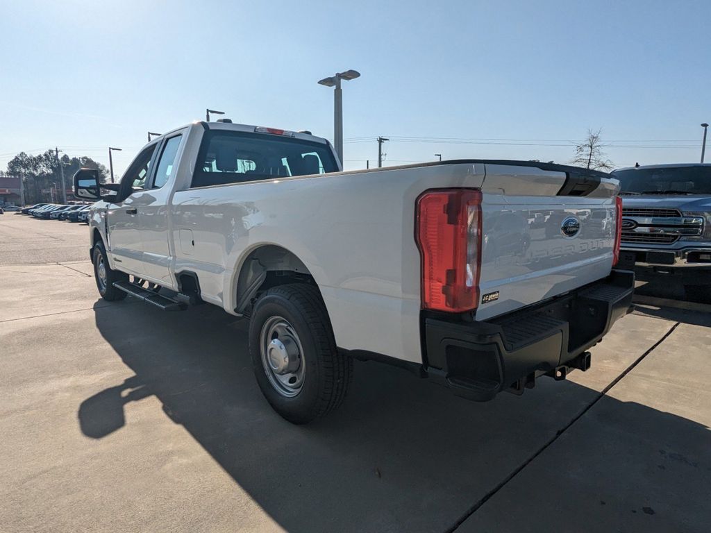 2024 Ford F-350 Super Duty XL