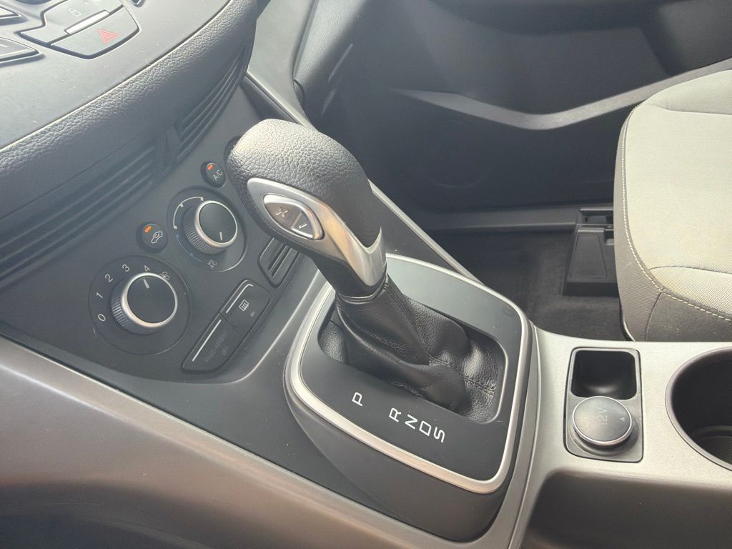 Thumbnail: 2014 Ford Escape - 31