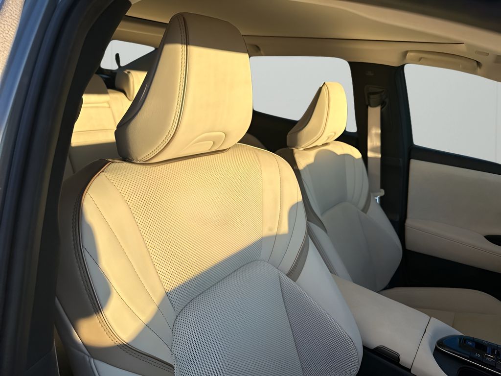 Used Car 2024 Toyota Crown  Xle For Sale Under $40,000 In Austin, Texas