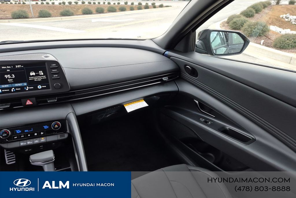 New 2026 Black HYUNDAI SEL Sport Plus image 23