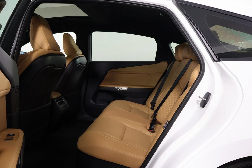Thumbnail: 2026 Lexus ES - 6