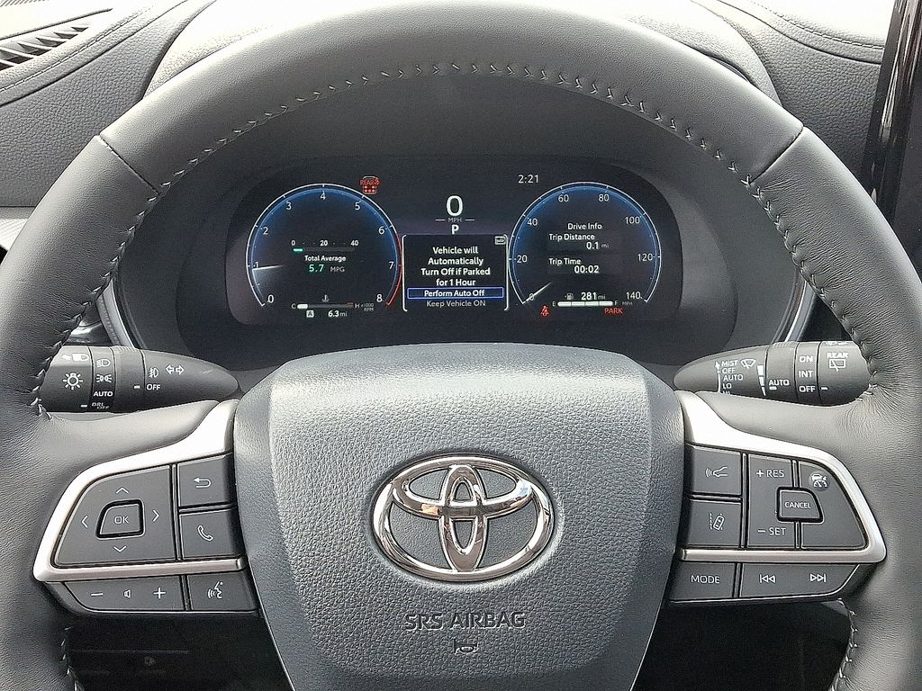 Thumbnail: 2026 Toyota Highlander - 11