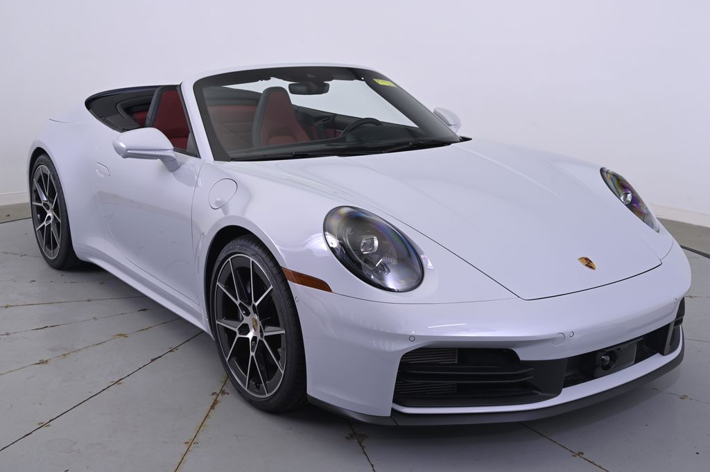 Thumbnail: 2025 Porsche 911 - 9