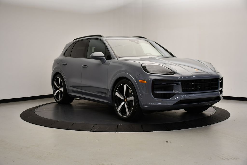 Thumbnail: 2025 Porsche Cayenne - 9