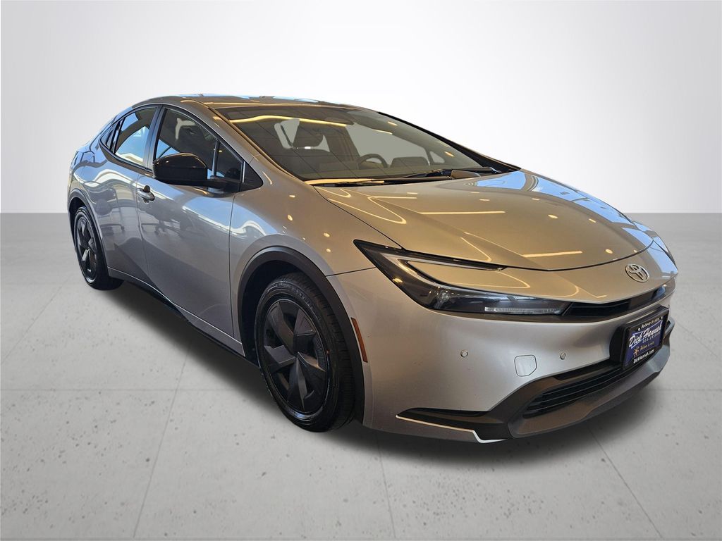 2024 Toyota Prius LE