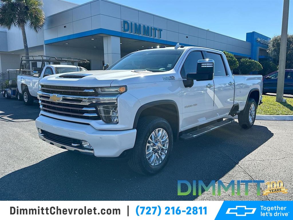 White (Iridescent Pearl Tricoat) 2020 Chevrolet Silverado 2500HD Pickup Truck Four-Wheel Drive Automatic