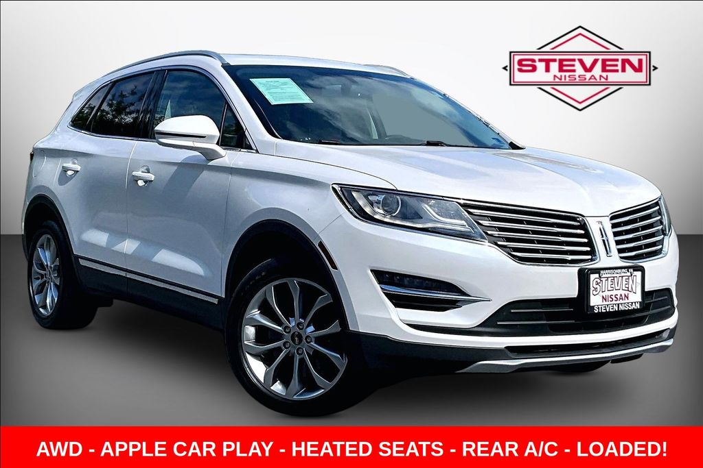White Platinum Clearcoat Metallic 2018 Lincoln MKC SUV / Crossover All-Wheel Drive 6-Speed Automatic
