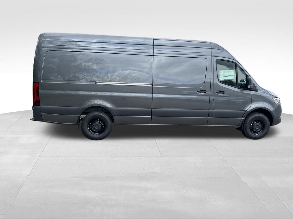 2025 Mercedes-Benz Sprinter 2500 Cargo 170 WB - 5